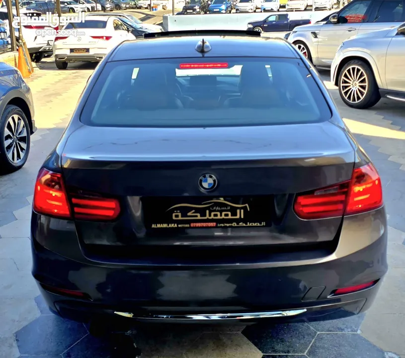 BMW 320i 2012 2000cc Luxury  جميع المواصفات