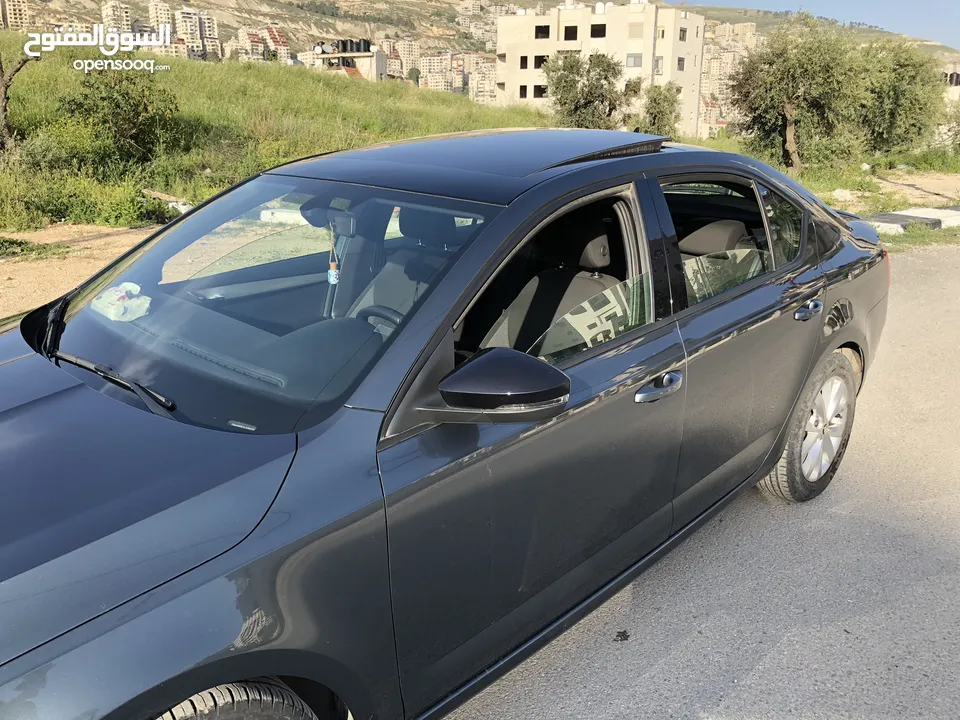 للبيع سكودا اوكتافيا 2019 خالية من الضربات وبحالة الوكالة والسعر قابل للنقاش ضمن المعقول