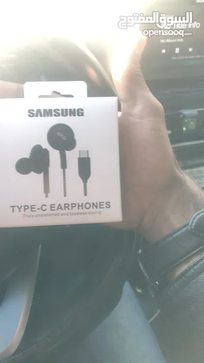 استمتع بتجربة صوت استثنائية مع سماعة Samsung AKG Type-C!