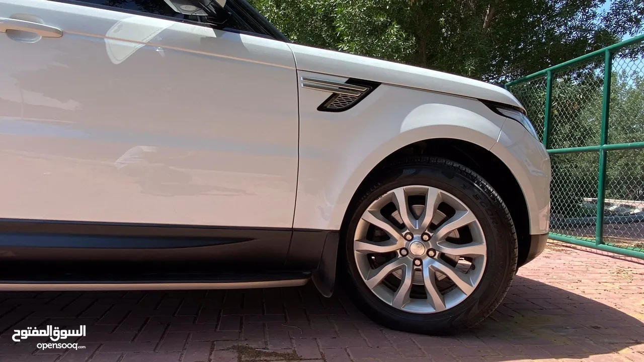 Land Rover sport HSE 2014 Full Option