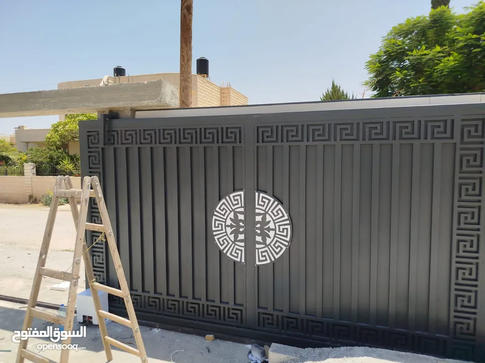 تفصيل ابواب وحراسات ودرزينات وكل شي يخص عالم الحديد