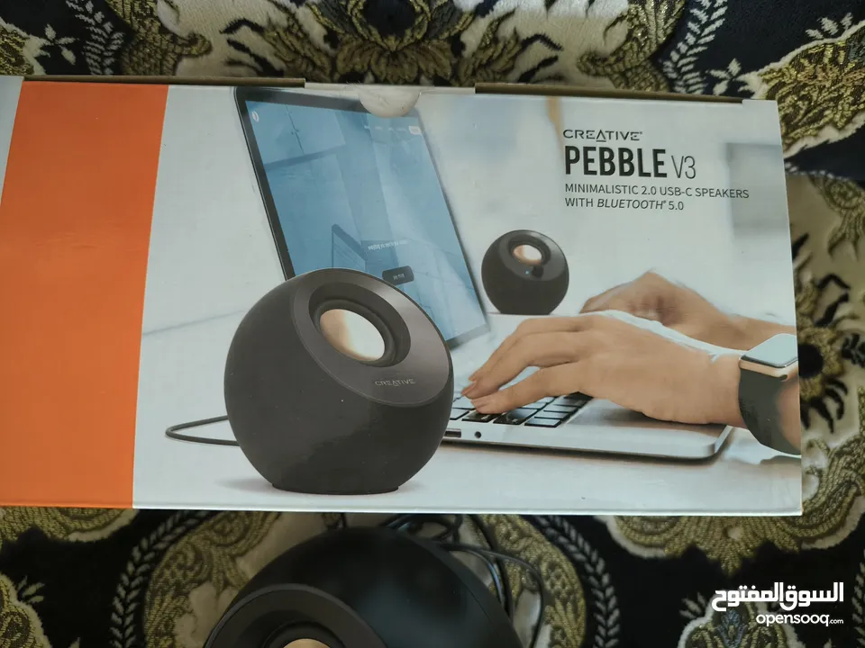 Creative Pebble V3 Minimalistic 2.0 USB-C Clear Dialog Enhancement Bluetooth 5.0 8W RMS /16W Peak Po