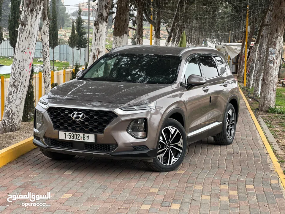 هونداي سنتافي موديل 2019 ترخيص 2018 دفع رباعي 4*4 اضافات مميزة جداً بدون فتحة