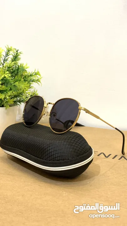 نظارة شمسية جديدة شبيهة بقصة ال RAYBAN
