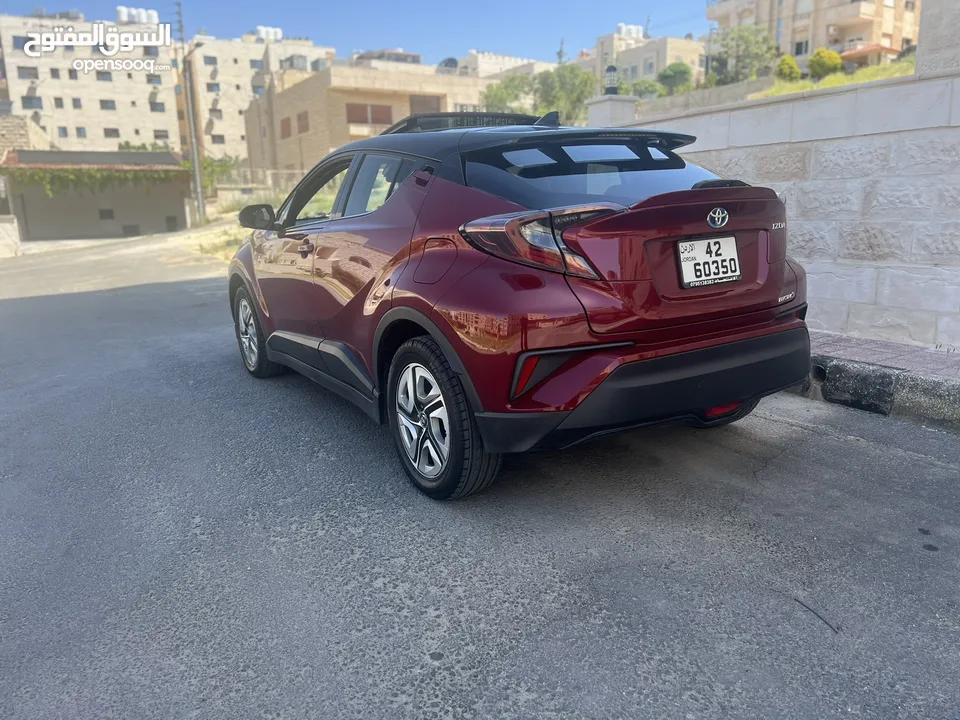 تويوتا CH-R  موديل 2020 فل كامل فحص كامل بحاله الوكاله دهان الشركه كهرباء بالكامل ( IZOA) تقطع 430 ك