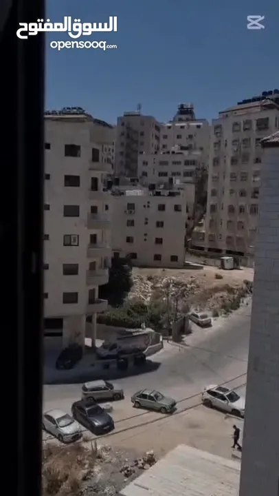شقة للبيع بالقرب من الاكاديمية 2 غرفة نوم صالون حمام مطبخ بلكونة