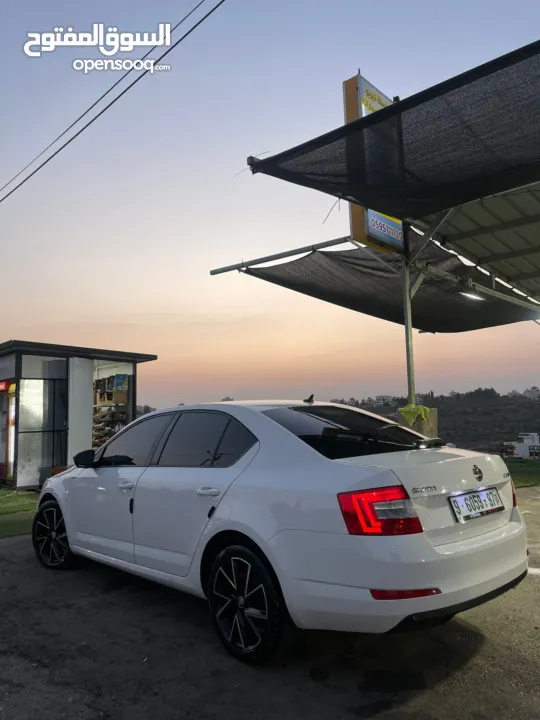 سكودا اوكتافيا