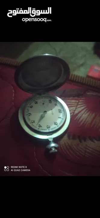 ساعة قديمة molinja