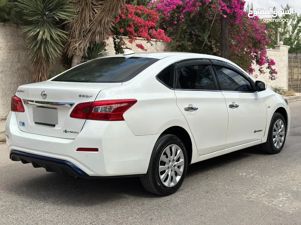 نيسان سلفي موديل 2019 جمرك جديد ممشى قليل اصلي وفعلي كرت ابيض بحاله الوكاله