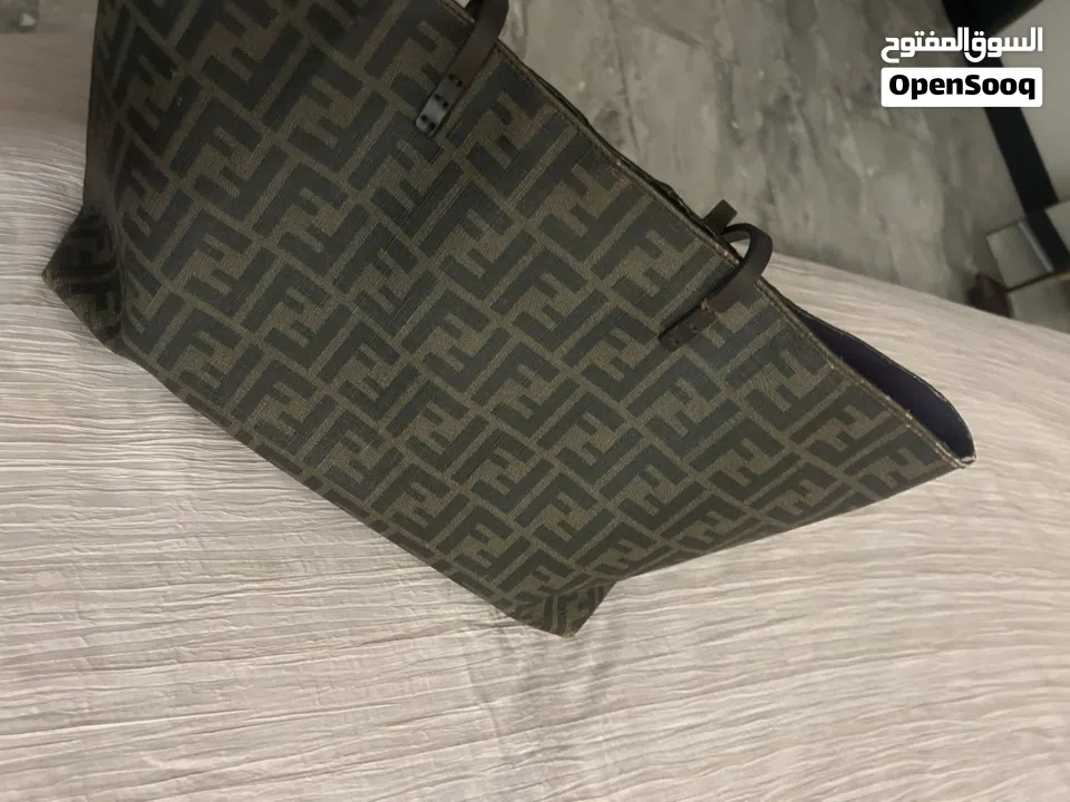 Model 2015 Authentic Bag شنطة اصلية مستخدمة  For selling no was used perviously