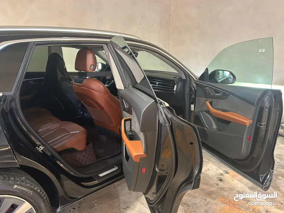Audi Q8 4x4 فخامة الصناعة الالمانية