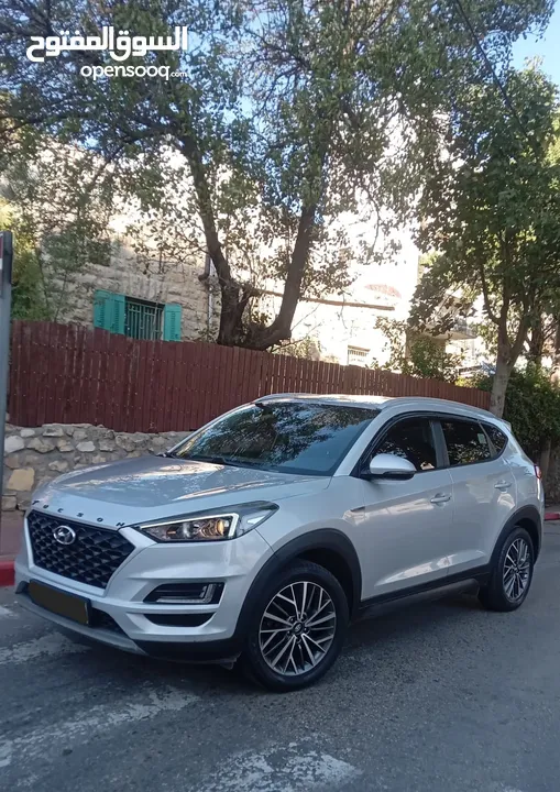 توسان فللللللل بدون. فتحه بصمه. 4/4 فحص نخب بسعرررررر حرق حرق