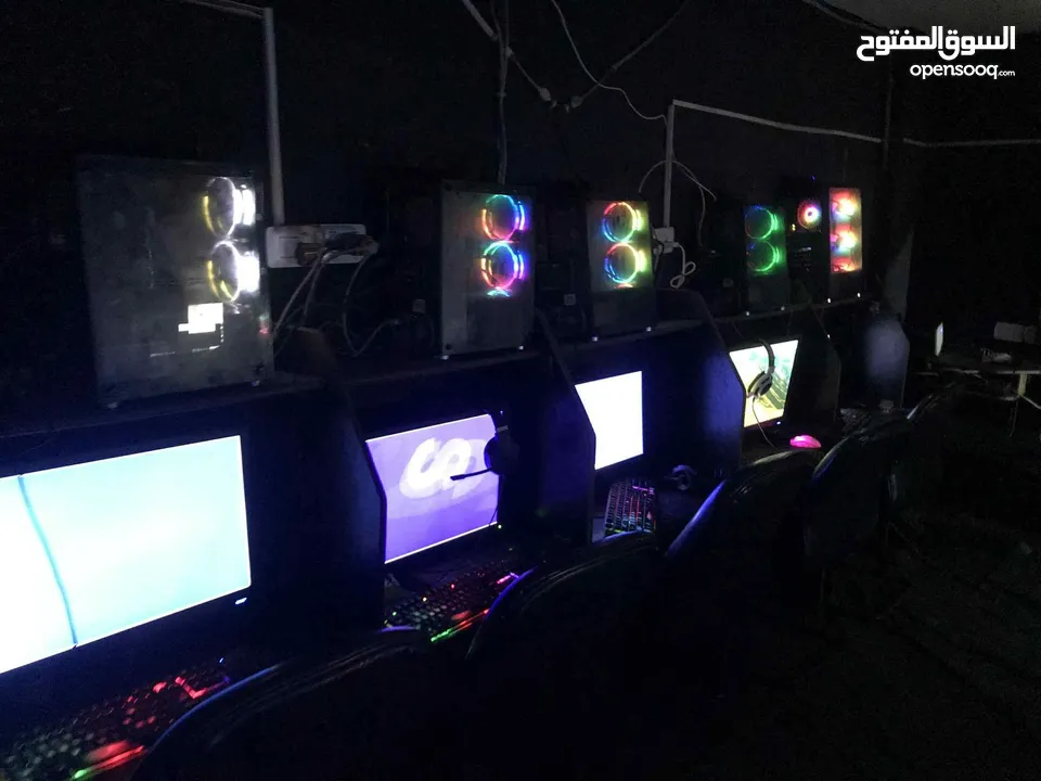 محل pc قيمنق  10 اجهزة مواصفات قووووية كاااامل مكمل بسعرررررر حرق قابل للتفاوض