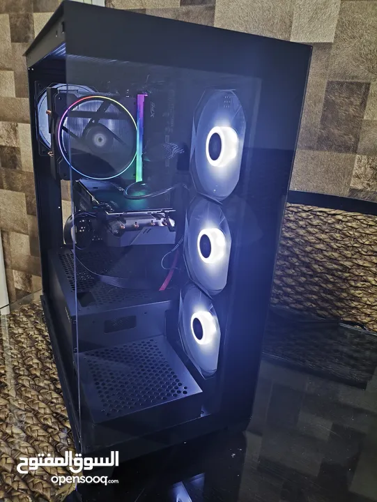 كمبيوتر بمواصفات عالية i7 12700F, RTX 2080 super