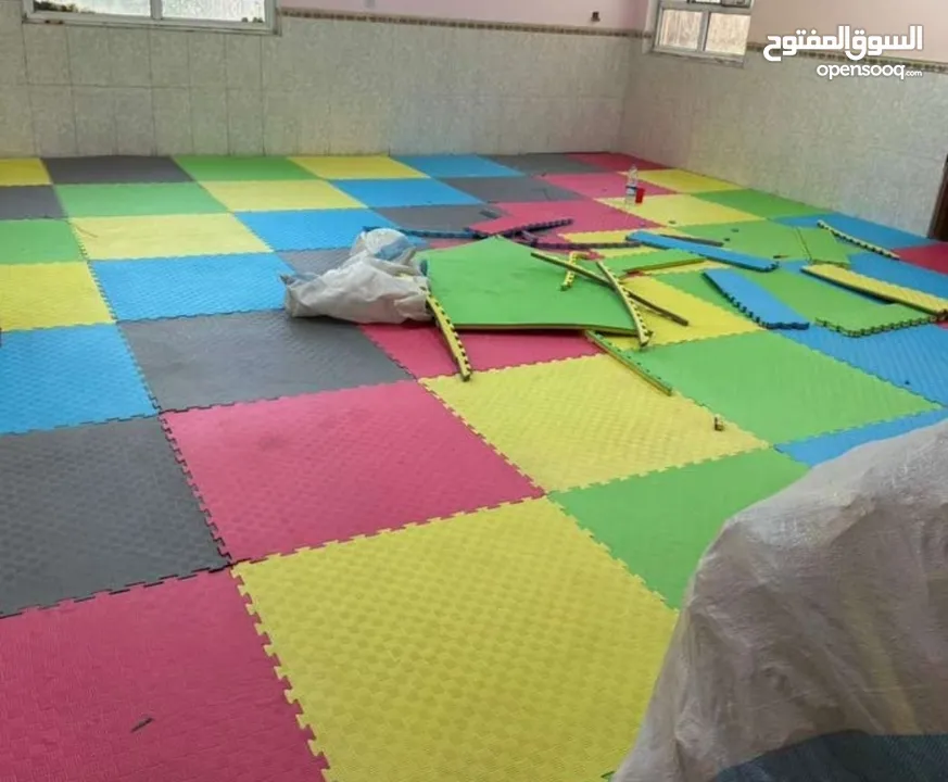 فرش ارضيات فوم لنوادي وصالات الحديد ورفع الأثقال تتحمل اوزان ثقيلة و تحمي من الصدمات