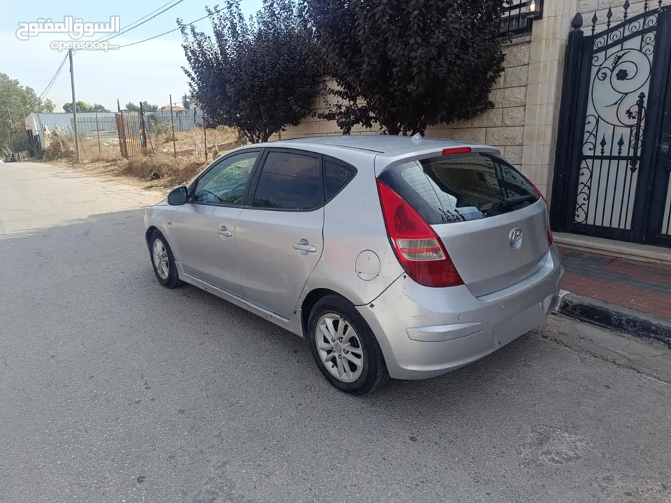 هونداي اي 30 مديل 2012 فتحه اصل ايجار بسعر الخس 19500 نقدا ماتور جير نايلون البيع خالي قص طولي عرضي