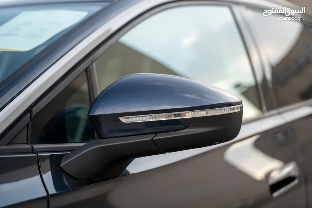 Volkswagen ID6 Pro 2022 + 2023  مستعمل و كفالة اتوهب فحص اتوسكور 90% فما فوق