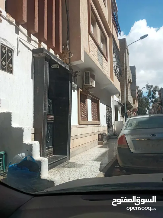 منزل في السلماني الشرقي شارع صيدليه الشعب