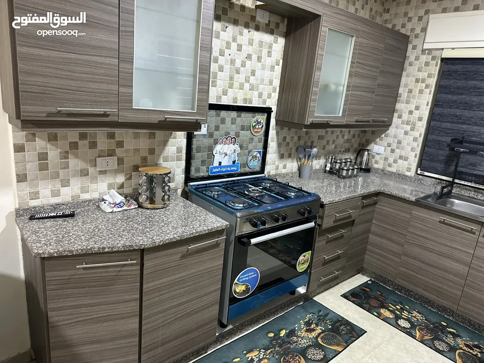 شقه مفروشه للايجار الجبيهه خلف السيفوى موقع مميز و يوجود جميع الخدامات للستفسار الرجاء التواصل خاص