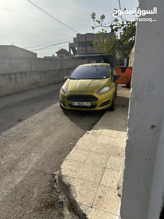فورد فستا 2013 سيارة كاملة مكملة مطور 1400 مش 1250 السعر على الخاص السيارة مش ناقصها برغي