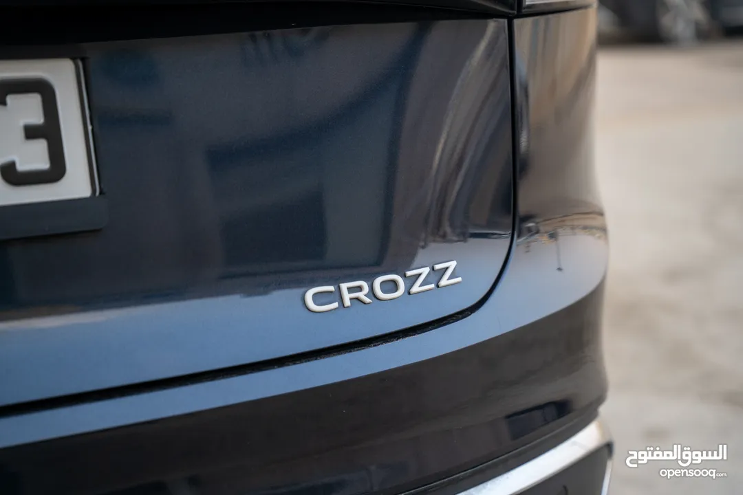 Volkswagen ID6 Pro 2022 + 2023  مستعمل و كفالة اتوهب فحص اتوسكور 90% فما فوق