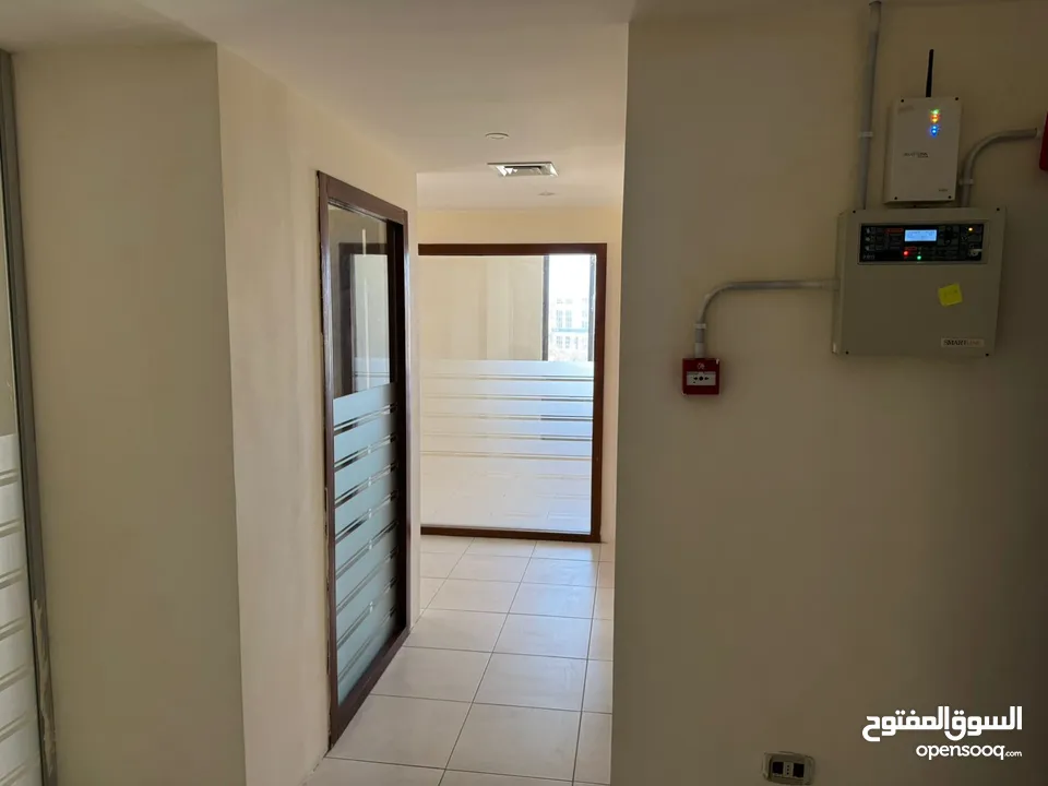 مكتب للايجار الشميساني شارع الثقافه