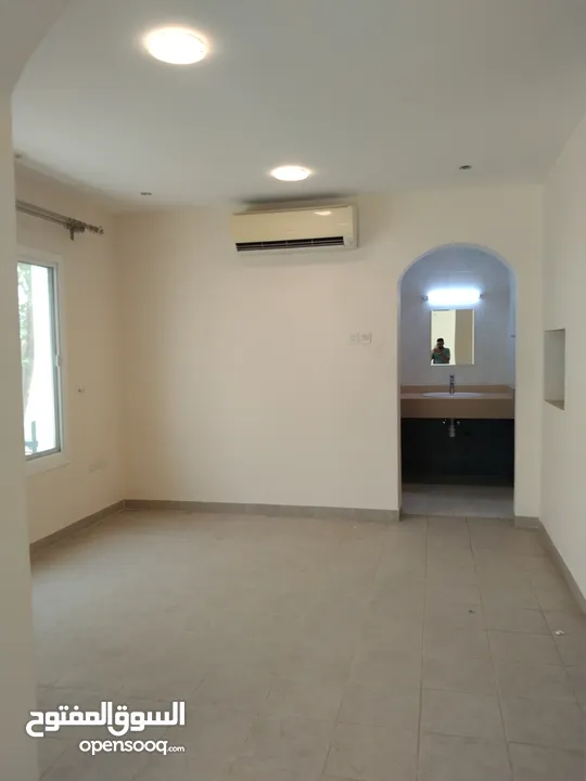 6Me10 Modern style four-bedrooms villas for rent in shatti Qurum