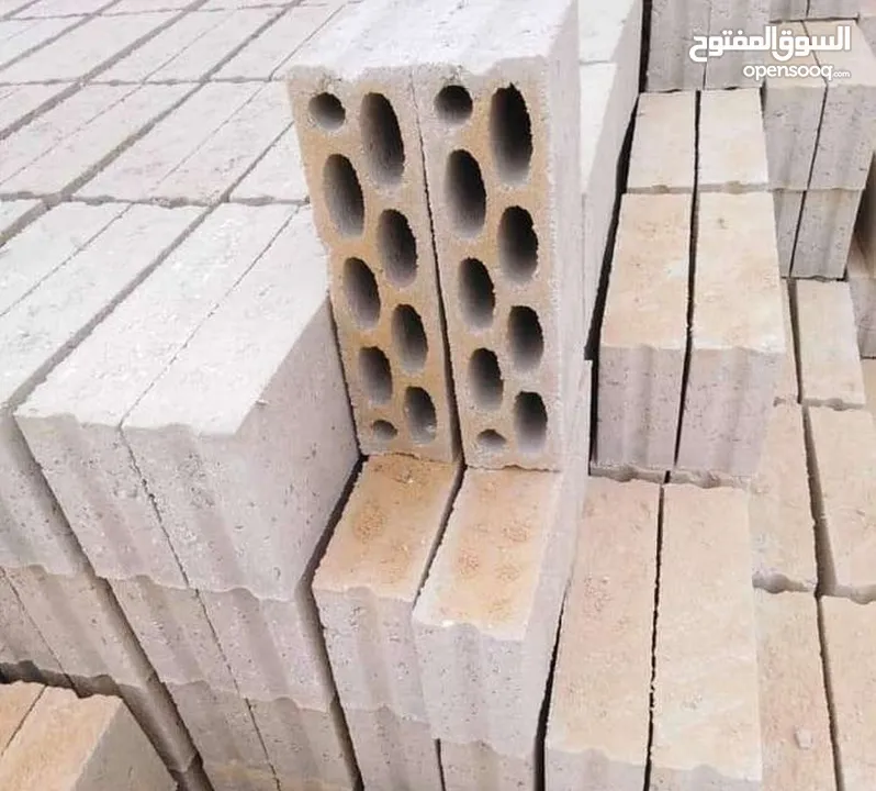 طوب    مواد بناء