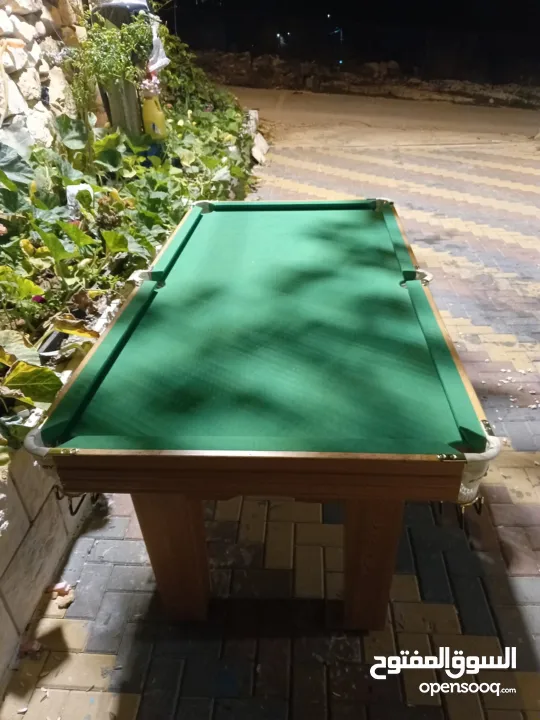 طاولة سنوكر