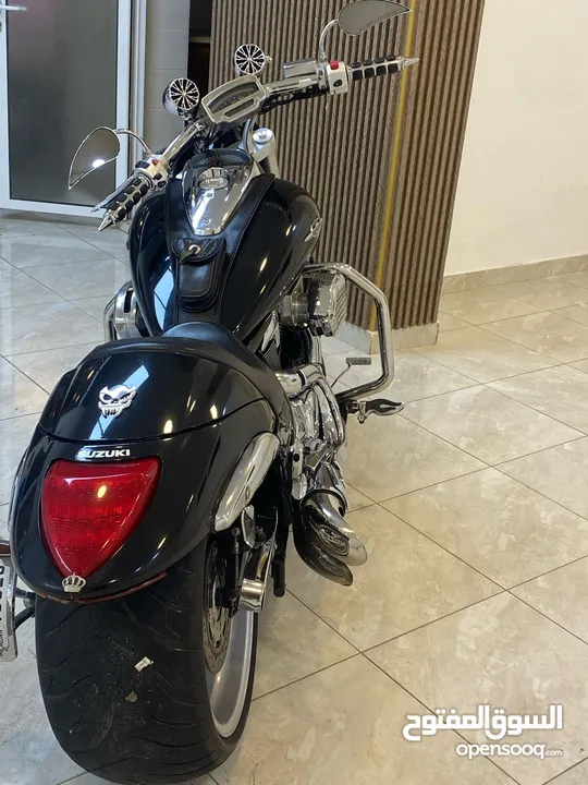 سوزوكي بوليفارد 1800 cc نوع m109r للبيع اوالبدل على سياره