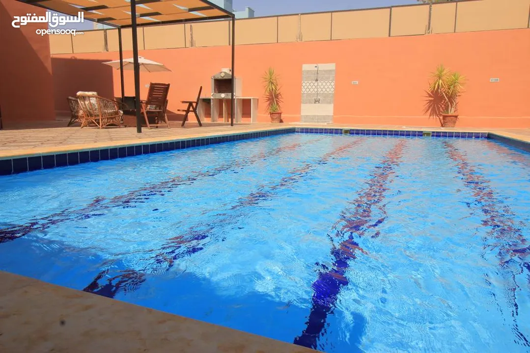سبع شاليهات ( دوبلكس مع مسبح مفروشين ) للبيع في منطقة الشونة الجنوبية بعلى بعد 700 من الجسر