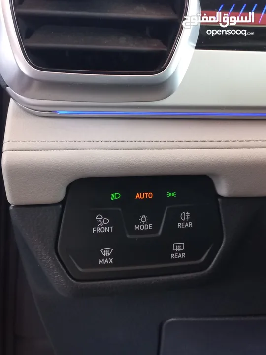 VOLKSWAGEN ID.6 PRO VIP 2023(فولكس فاجن )