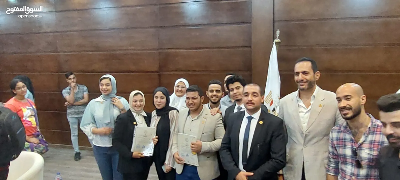 محاضر ومدرب دولي معتمد ومدرس اكاديمي للجامعات تخصص ادارة اعمال ومالية ومحاسبة عربي وانجليزي