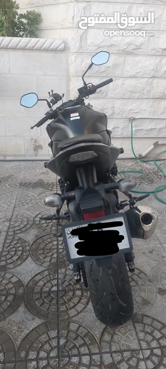 سوزوكي GSX-S750 AMO