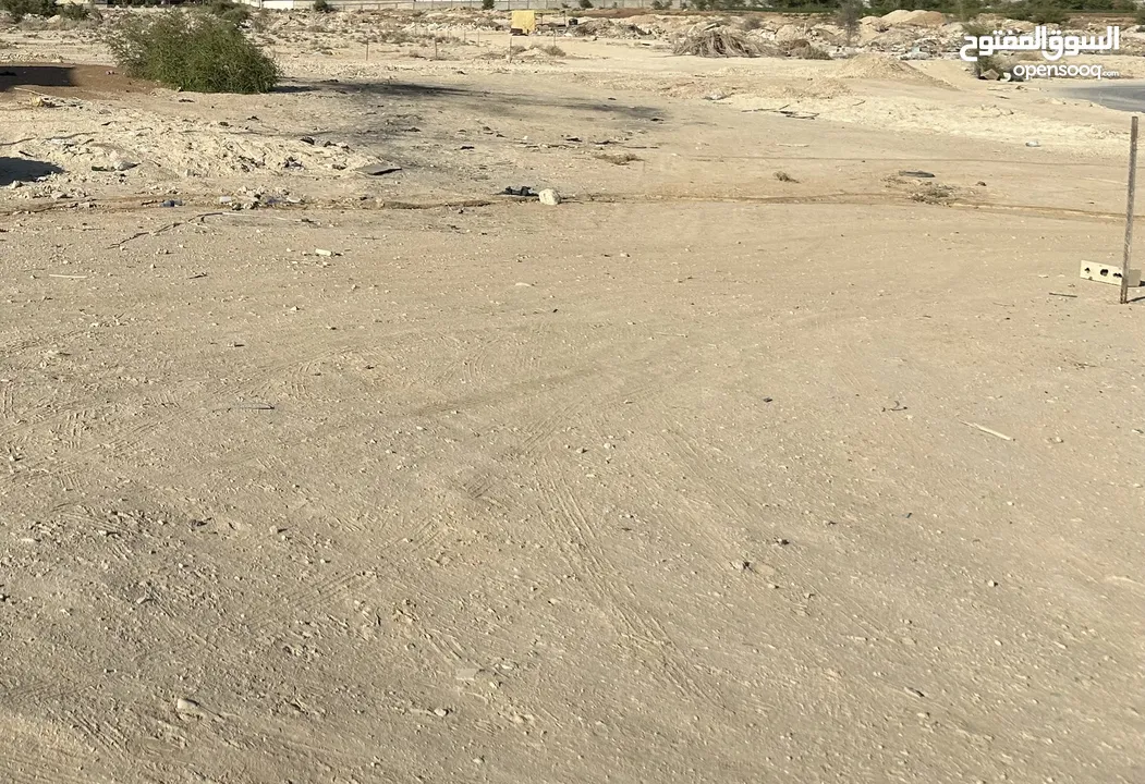 قطعة ارض 628 متر،موقع ممتاز، مدخل اريحا،الشارع الرئيسي،شارع القدس