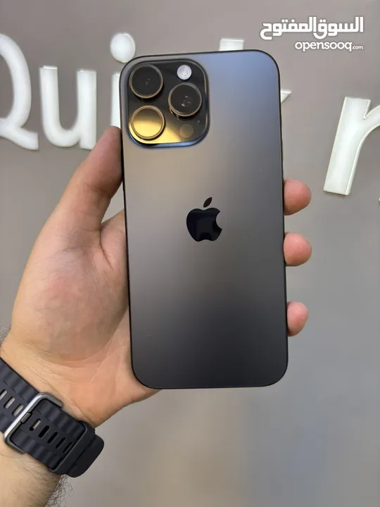 IPHONE 16 PRO MAX (1-TB) USED /// ايفون 16 برو ماكس ذاكرة 1 تيرا ذاكرة مستعمل وكاله