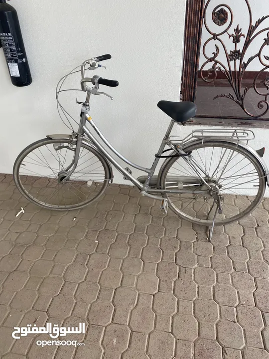 Bicycle with very good condition less used