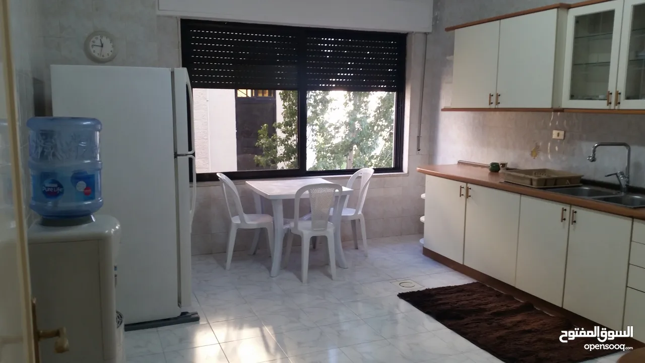Furnished apartment 4 rent