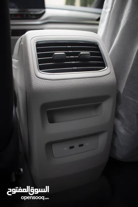 VW ID.4 CROZZ PRO 2024 PIANO BLACK