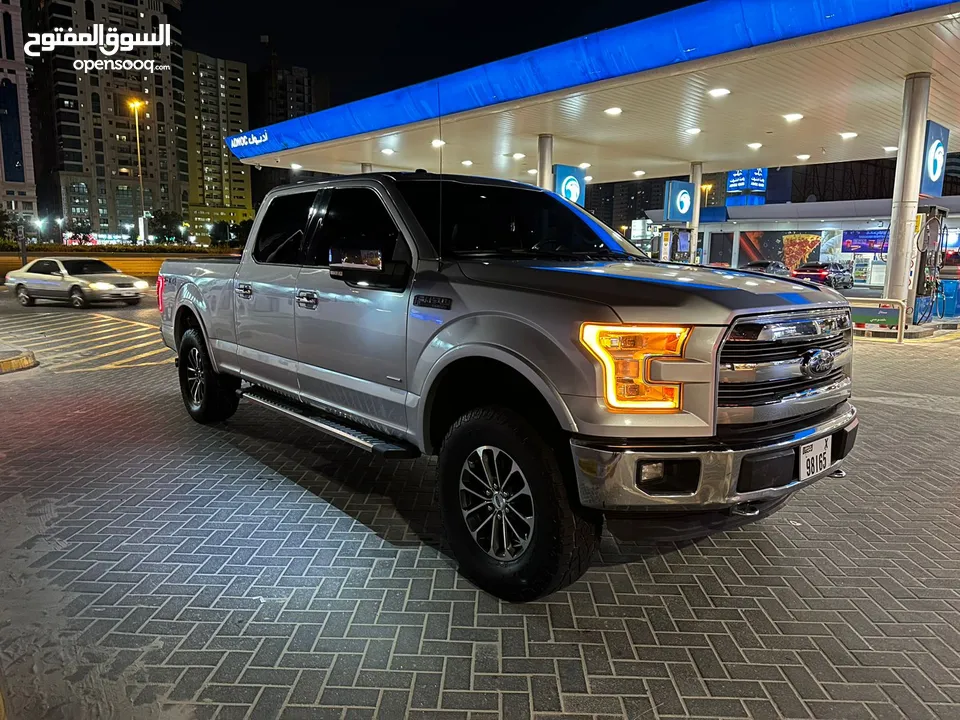 FORD F150 LARIAT 2016 4X4 FULL OPTION PERFECT CONDITION