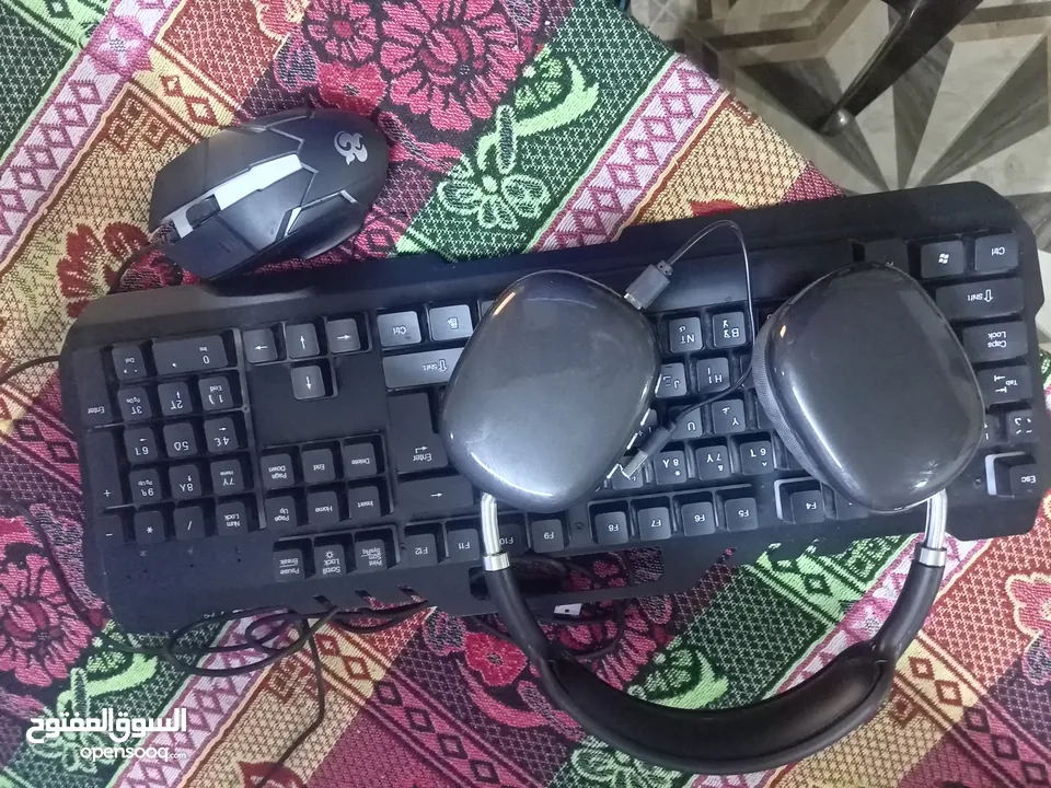 كيبورد  RGB + ماوس جيمنج+سماعة P9+هارد ديسك 80G السعر بالوصف و بدون خدمة توصيل