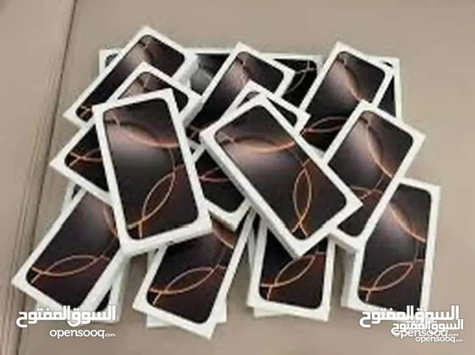 ايفون 16 بروماكس جديد(256GB) الشرق الأوسط بسعر مميز