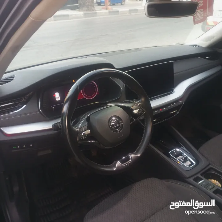سكودا اوكتافيا فل مسكر اضافات عدا الفتحه بسعر حرق حرق حرق وكاش