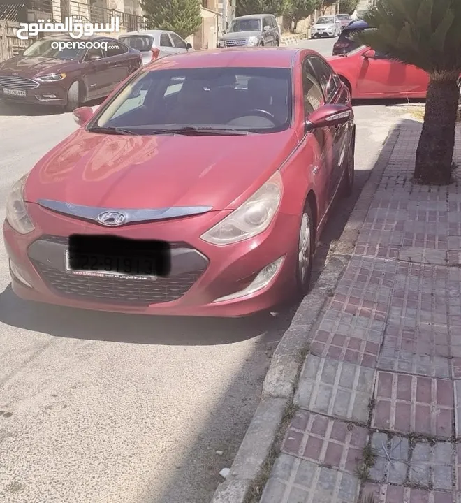 هونداي سوناتا 2012 هايبرد بحاله جيده جدا للبيع من المالك