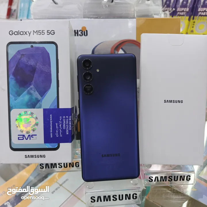 جهاز مستعمل ايام Samsung M55 5G رام اساسي 12 جيجا 256 أغراضة والكرتونه الأصلية متوفر توصيل
