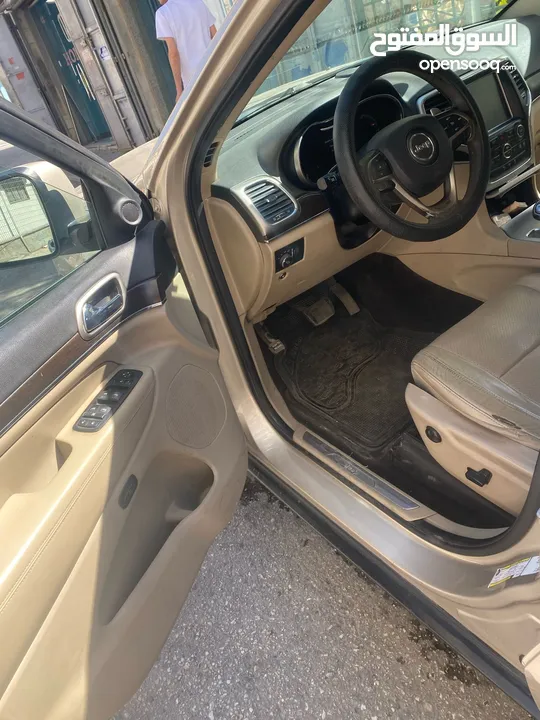 جيب شروكي 2014