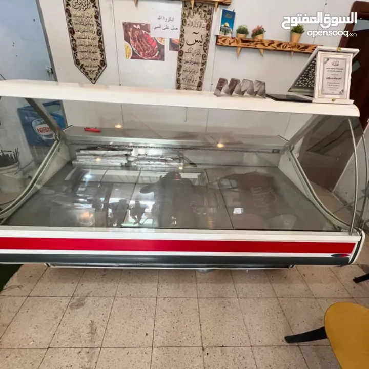 مطعم مشاوي كامل من جميعو البيع بسبب السفر بسعر حرق للمعني له مشروع منيح