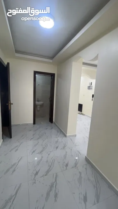 شقه للايجار شارع الوينك / خلف الواو ماركت ارجو التواصل واتس اب