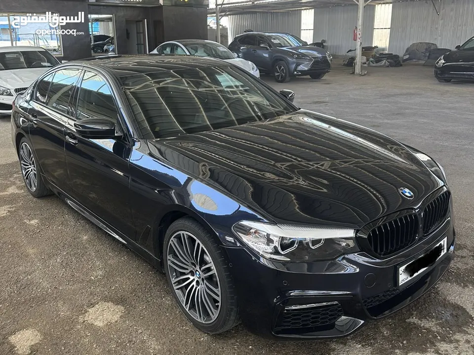 BMW 530e 2018 kit M فل مواصفات
