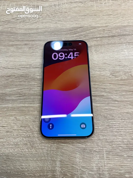 iPhone 15 pro  256gb  كفالة ابل لغاية 13/11/2026  بطارية 100% لون سلفر